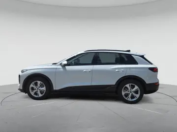 AUDI Q6 e-tron quattro