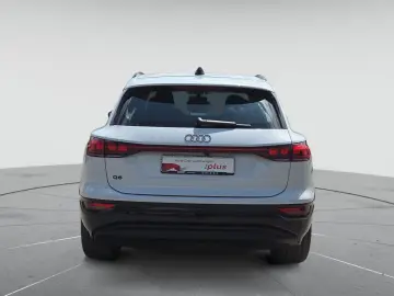 AUDI Q6 e-tron quattro