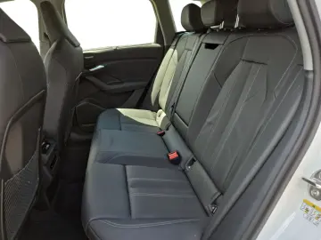 AUDI Q6 e-tron quattro
