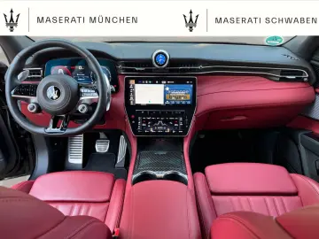 MASERATI Grecale GT  Schwarz-Rot Garantie SKYHOOK