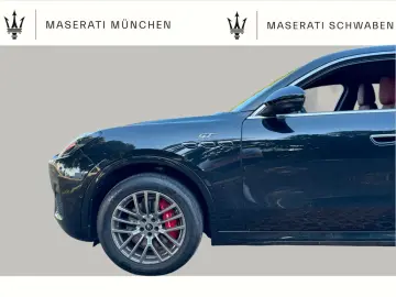 MASERATI Grecale GT  Schwarz-Rot Garantie SKYHOOK