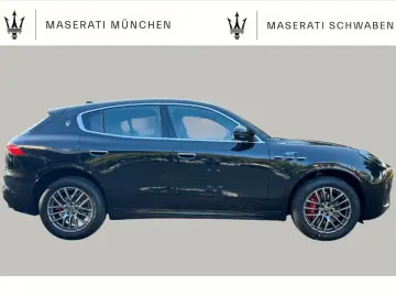 MASERATI Grecale GT  Schwarz-Rot Garantie SKYHOOK