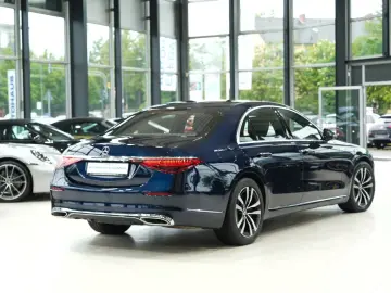 MERCEDES-BENZ S 580e