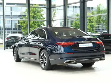 MERCEDES-BENZ S 580e