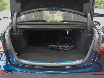 MERCEDES-BENZ S 580e