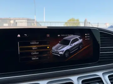 MERCEDES-BENZ GLE 350e 4-Matic