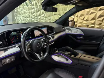 MERCEDES-BENZ GLE 300 d 4Matic