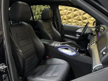 MERCEDES-BENZ GLE 300 d 4Matic