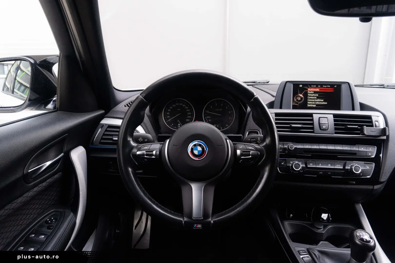 BMW 116i M Sport de Fabrica   Fara Daune   Stare Impecabila