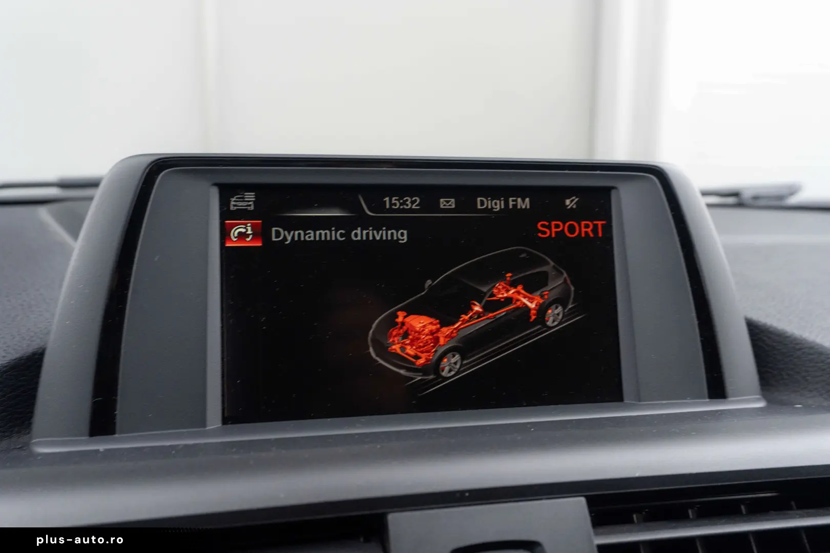 BMW 116i M Sport de Fabrica   Fara Daune   Stare Impecabila