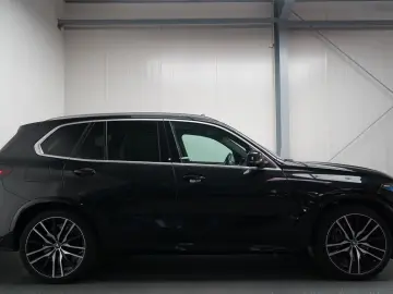 BMW X5 50e xDrive M Sport SKYLOUNGE LUFT MERINO