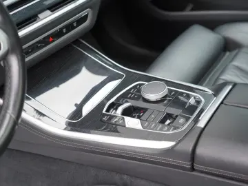 BMW X5 50e xDrive M Sport SKYLOUNGE LUFT MERINO