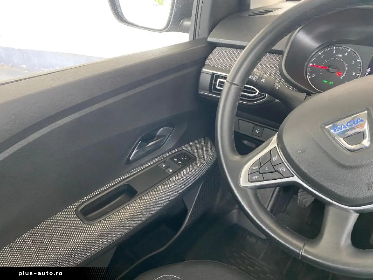 DACIA LOGAN 1.0 TCe 90CP Essential MT6