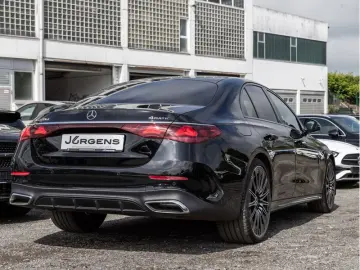 MERCEDES-BENZ E 220 d 4M AMG-Sport Super Pano Burm 360 Night