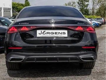MERCEDES-BENZ E 220 d 4M AMG-Sport Super Pano Burm 360 Night