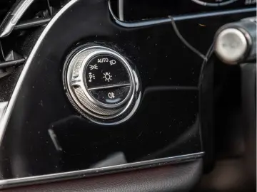 MERCEDES-BENZ E 220 d 4M AMG-Sport Super Pano Burm 360 Night