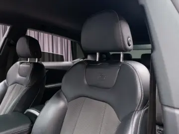 Audi Q8 Quattro 3 0 TDI  AQ8