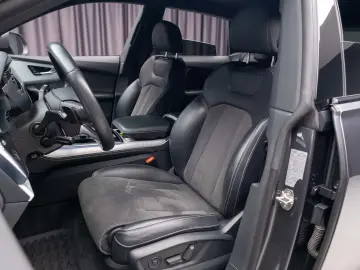 Audi Q8 Quattro 3 0 TDI  AQ8