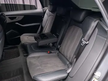 Audi Q8 Quattro 3 0 TDI  AQ8