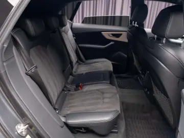 Audi Q8 Quattro 3 0 TDI  AQ8