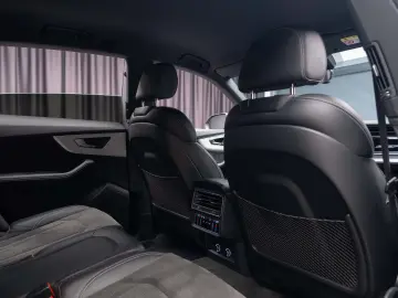 Audi Q8 Quattro 3 0 TDI  AQ8