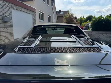 Audi R8 Spyder 5.2 FSI RWD performance