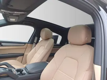 PORSCHE Cayenne E-Hybrid Coupé Platinum Edition