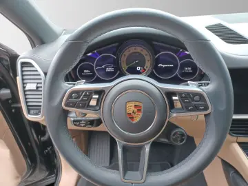 PORSCHE Cayenne E-Hybrid Coupé Platinum Edition