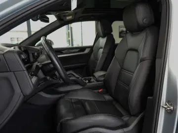 PORSCHE Cayenne E-Hybrid SPORT-CHRONO 14-WEGE BOSE PANO