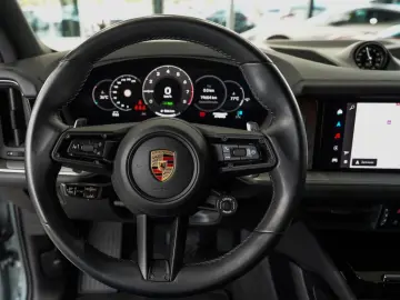 PORSCHE Cayenne E-Hybrid SPORT-CHRONO 14-WEGE BOSE PANO