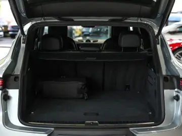 PORSCHE Cayenne E-Hybrid SPORT-CHRONO 14-WEGE BOSE PANO