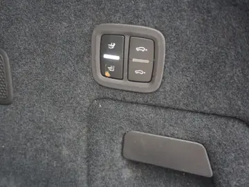 PORSCHE Cayenne E-Hybrid Luft AHK BOSE 4 Zonen Head Up