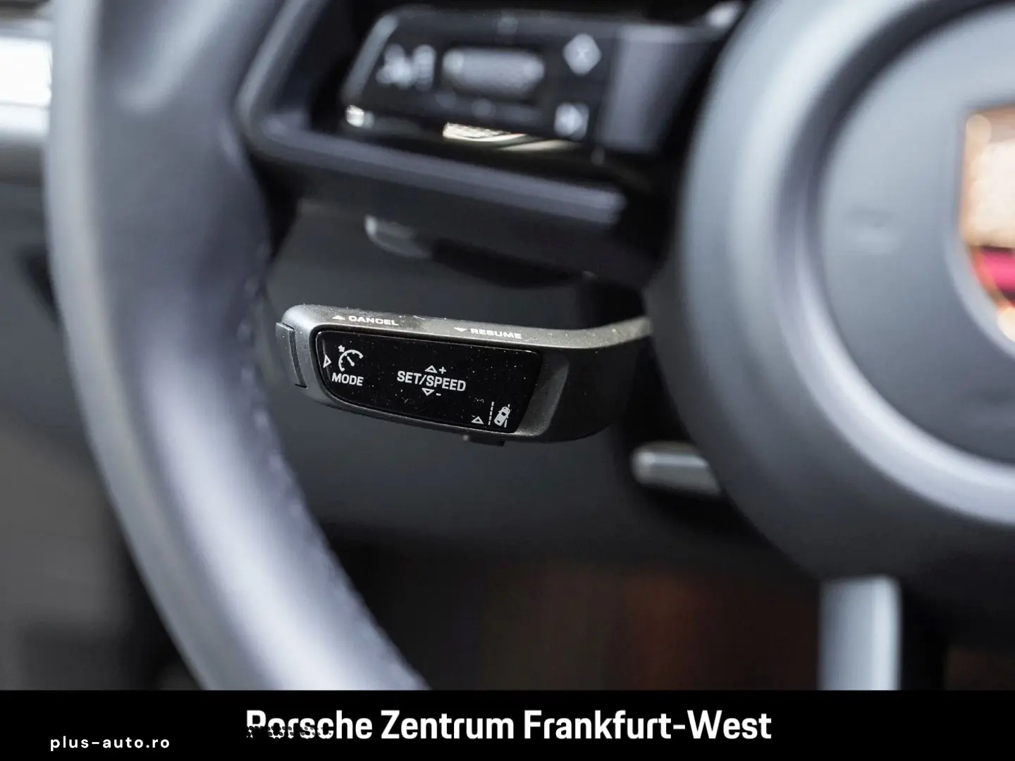 PORSCHE Cayenne Head-Up BOSE LED-Matrix Surround-View