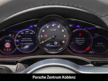PORSCHE Cayenne E-Hybrid Coupe Platinum Edition