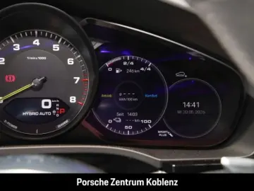 PORSCHE Cayenne E-Hybrid Coupe Platinum Edition