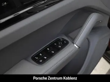 PORSCHE Cayenne E-Hybrid Coupe Platinum Edition