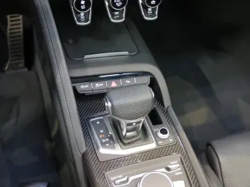 Audi R8 Spyder Performance - New Car
