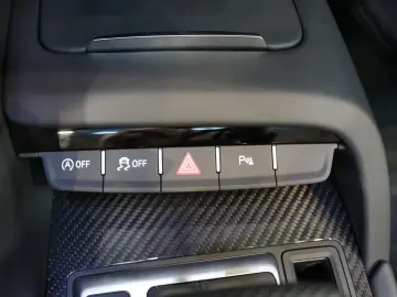 Audi R8 Spyder Performance - New Car