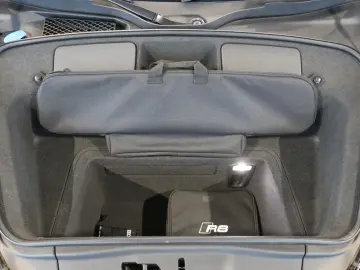 Audi R8 Spyder Performance - New Car