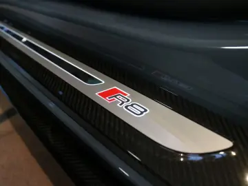 Audi R8 Spyder Performance - New Car