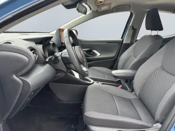 TOYOTA Yaris Hybrid 1.5 Team D