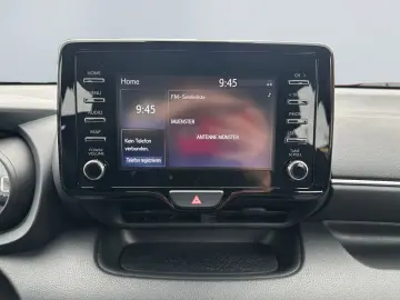TOYOTA Yaris Hybrid 1.5 Team D