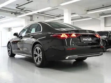 MERCEDES-BENZ E 200 Avantgarde Advanced DISTRONIC