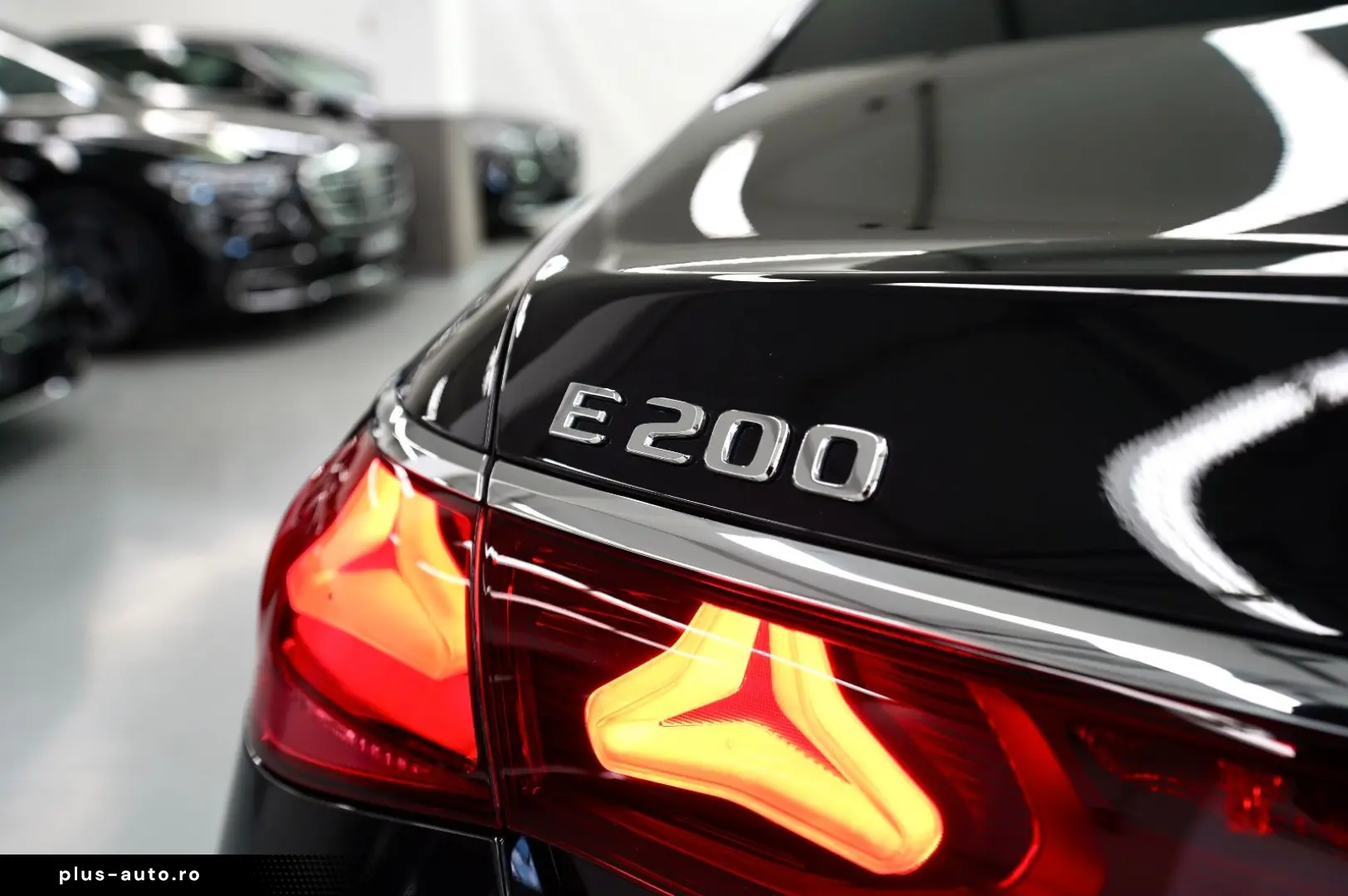 MERCEDES-BENZ E 200 Avantgarde Advanced DISTRONIC