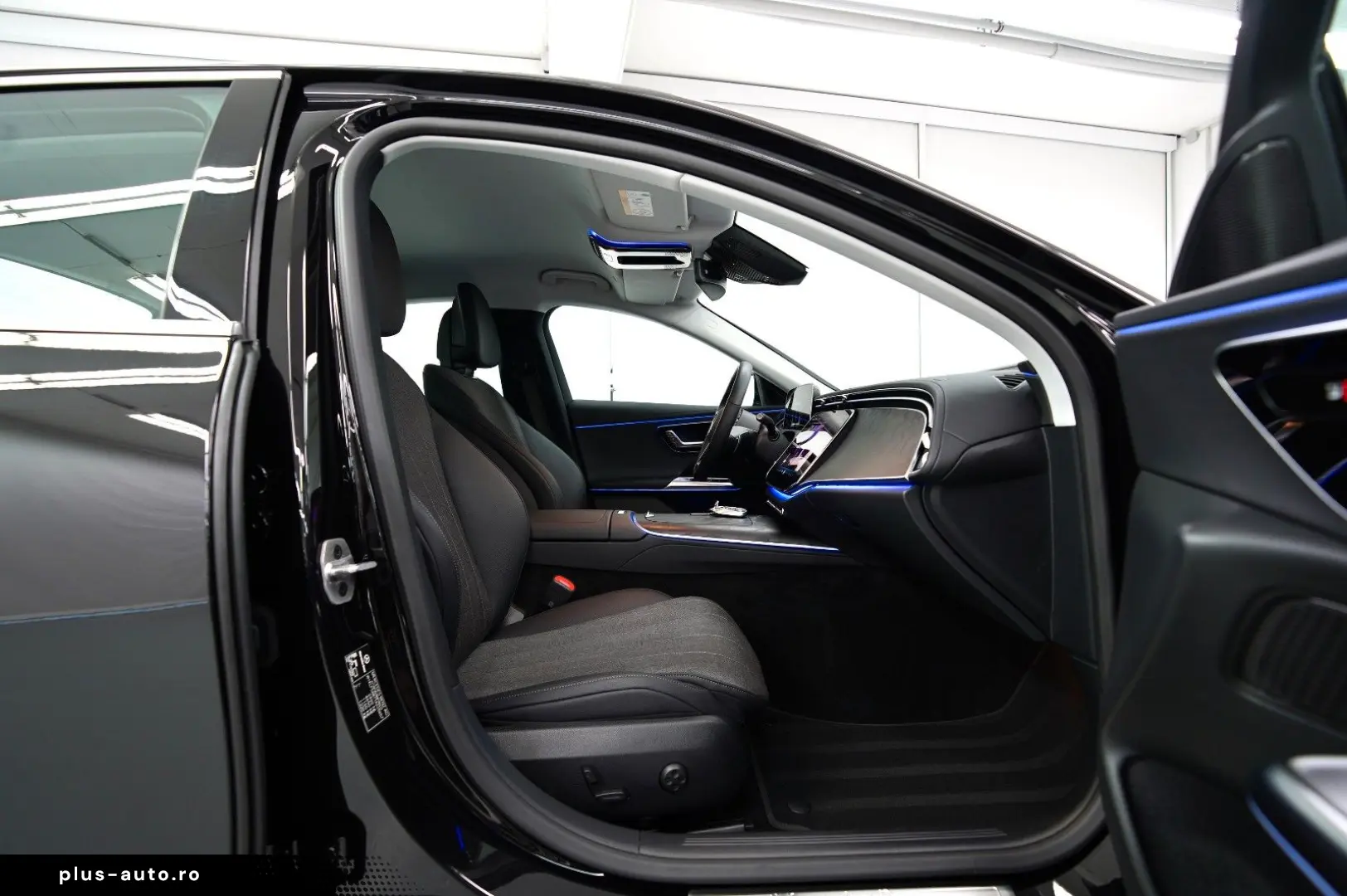 MERCEDES-BENZ E 200 Avantgarde Advanced DISTRONIC
