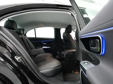 MERCEDES-BENZ E 200 Avantgarde Advanced DISTRONIC