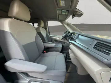 VW T7 Multivan  eHybrid 4 x 4