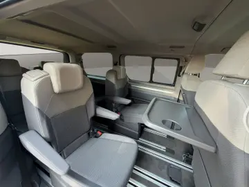 VW T7 Multivan  eHybrid 4 x 4