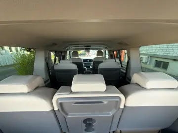VW T7 Multivan  eHybrid 4 x 4