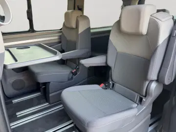 VW T7 Multivan  eHybrid 4 x 4
